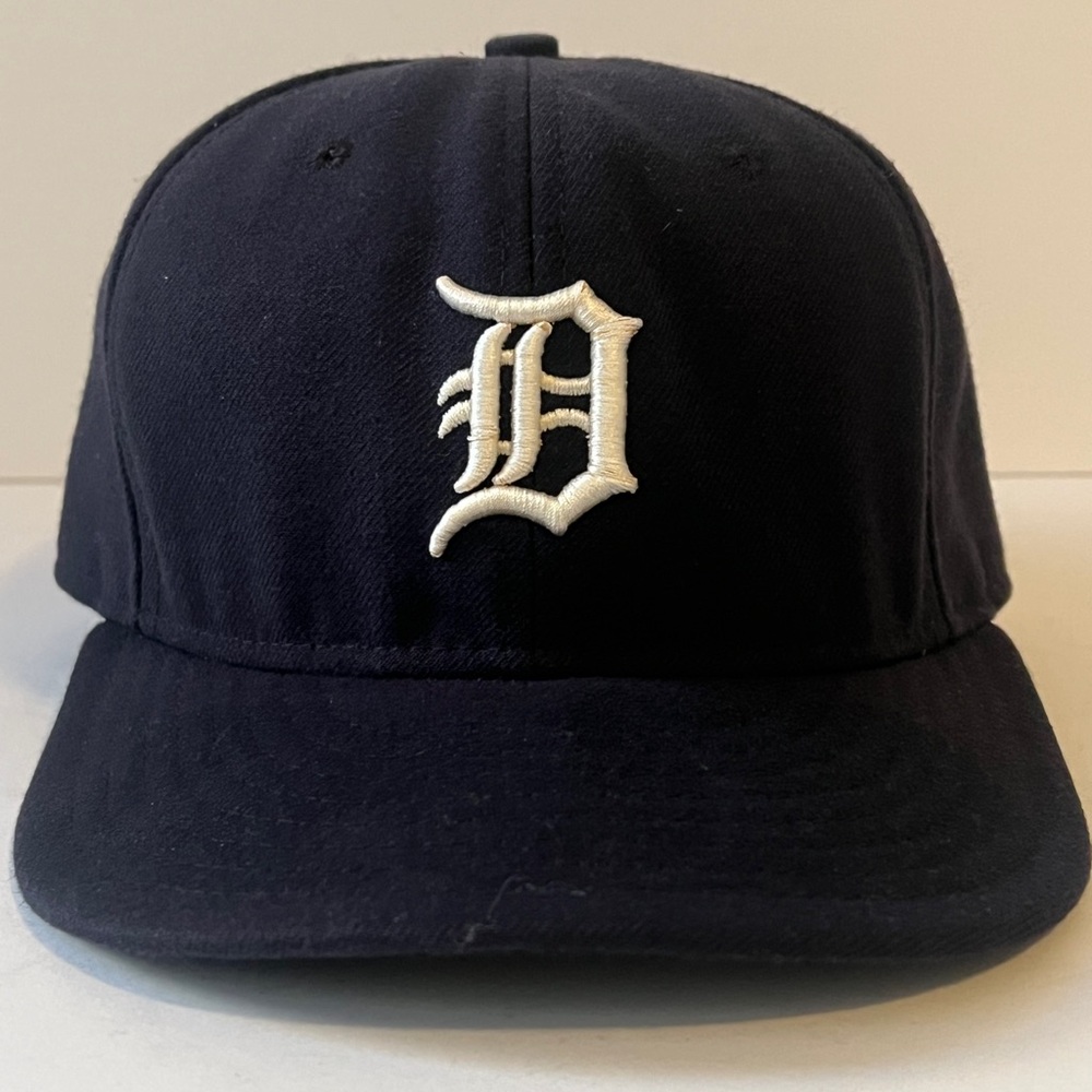 New Era Detroit Tigers Baseball Cap 7 1/4 *authentic* Used